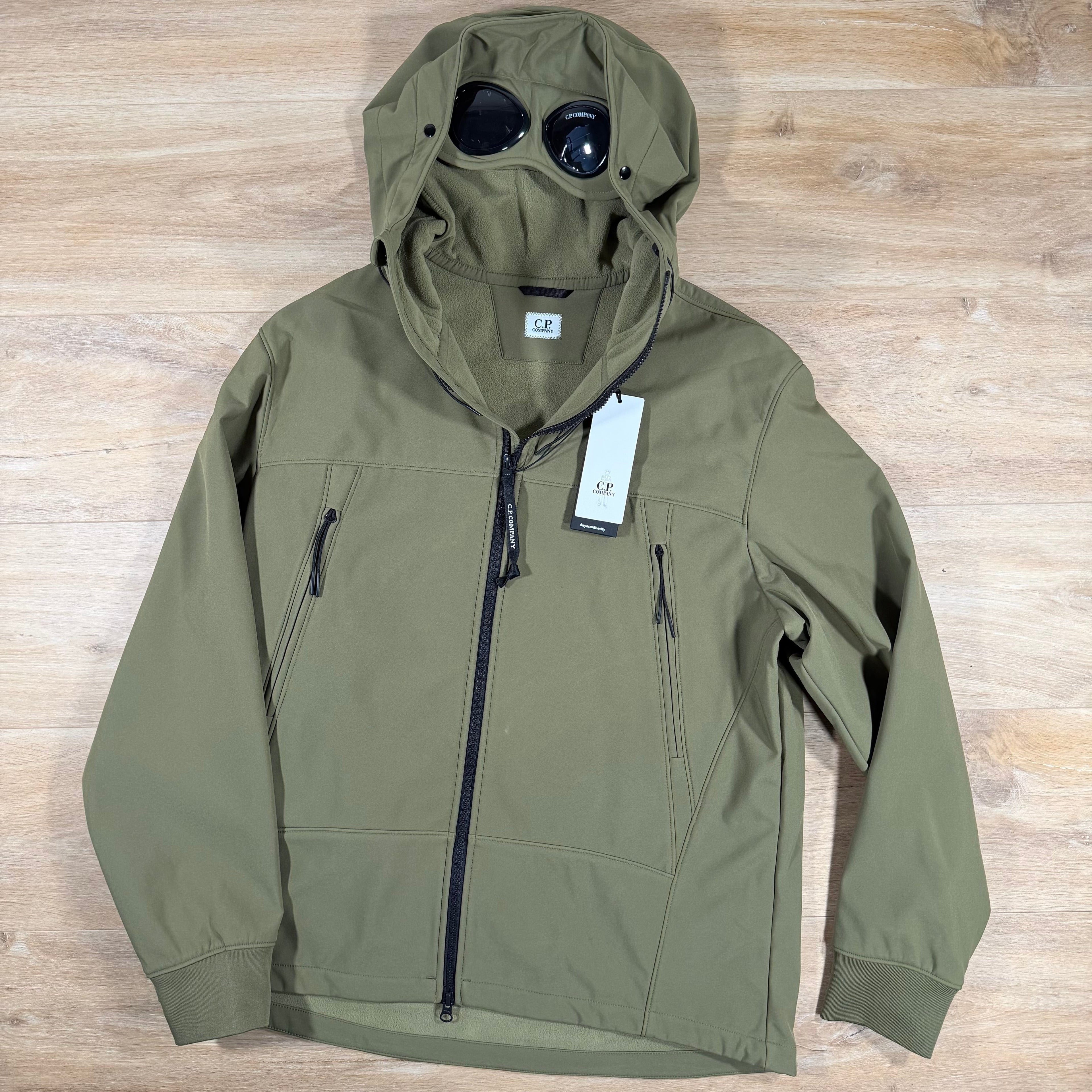 C.P. Company Shell-R Goggle Jacket in Elmwood Green
