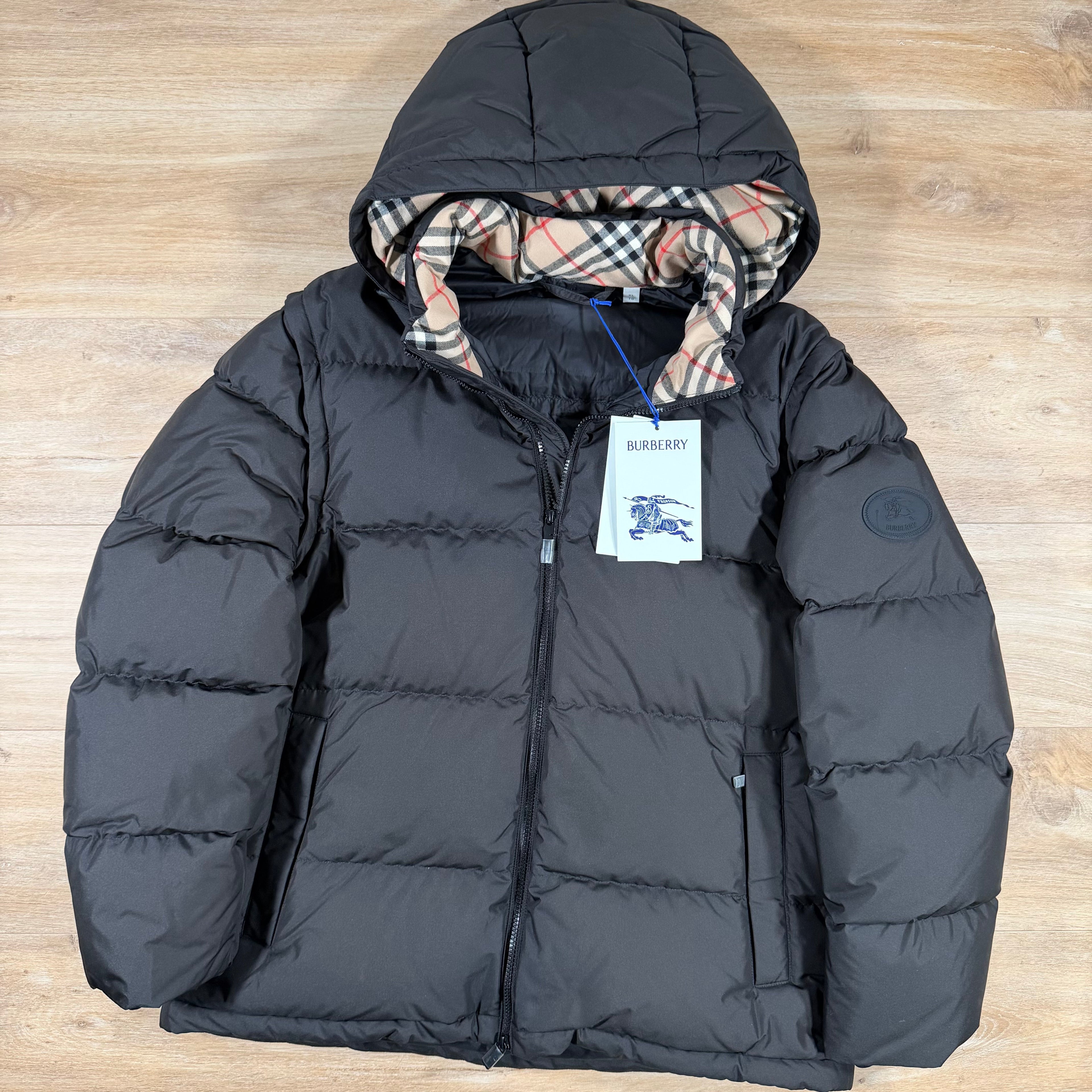 Burberry Detachable Sleeve Puffer Jacket in Black